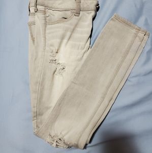 Light Grey Ripped American Eagle Jegging
